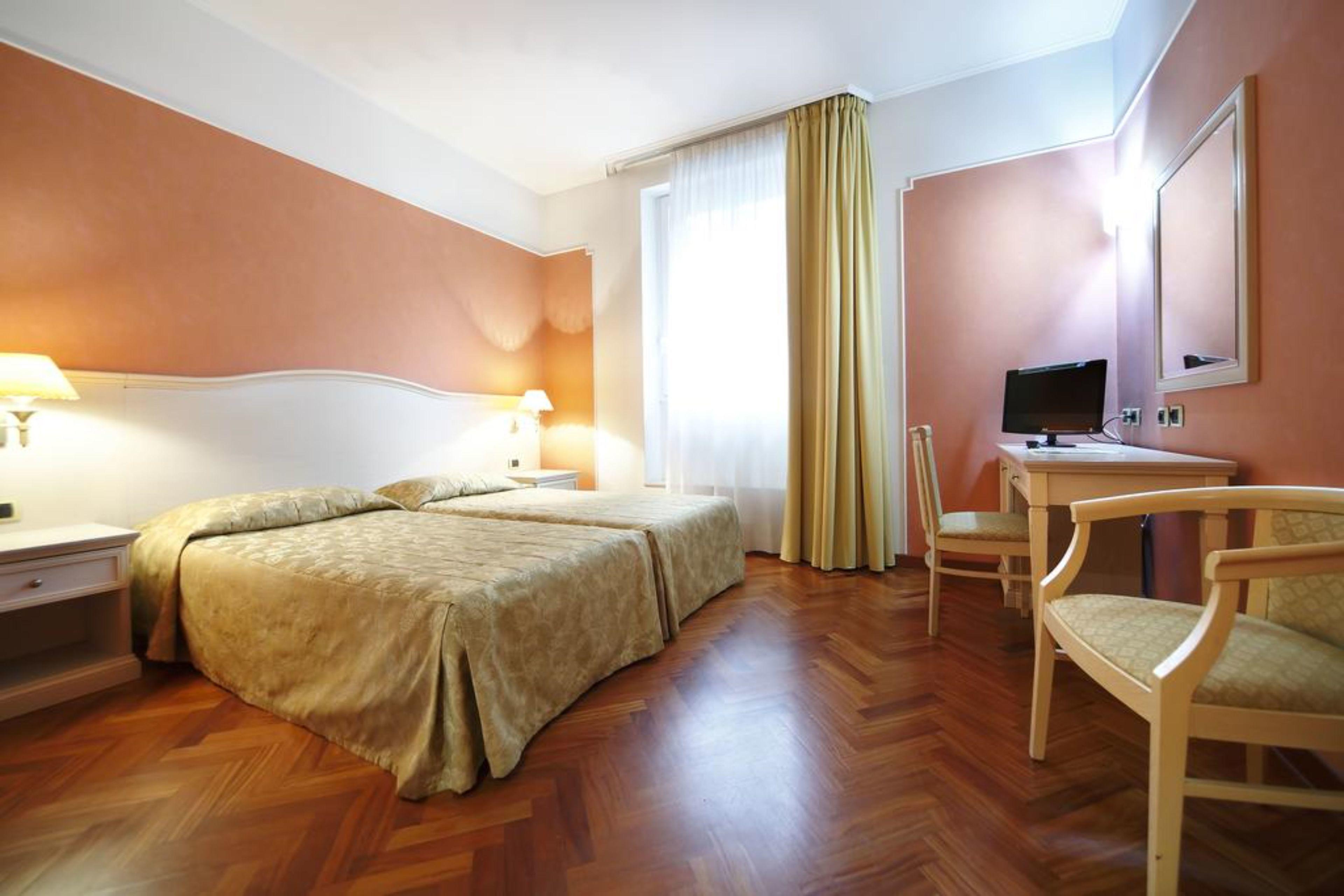 Hotel Terminal — Zdjęcia 2